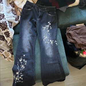 Floral Embroidered Black Jeans